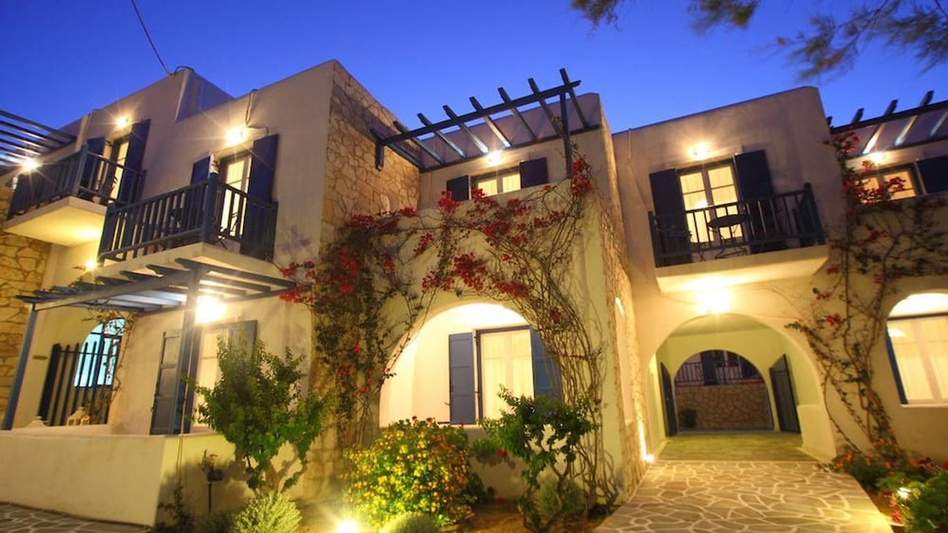 Paros Inn