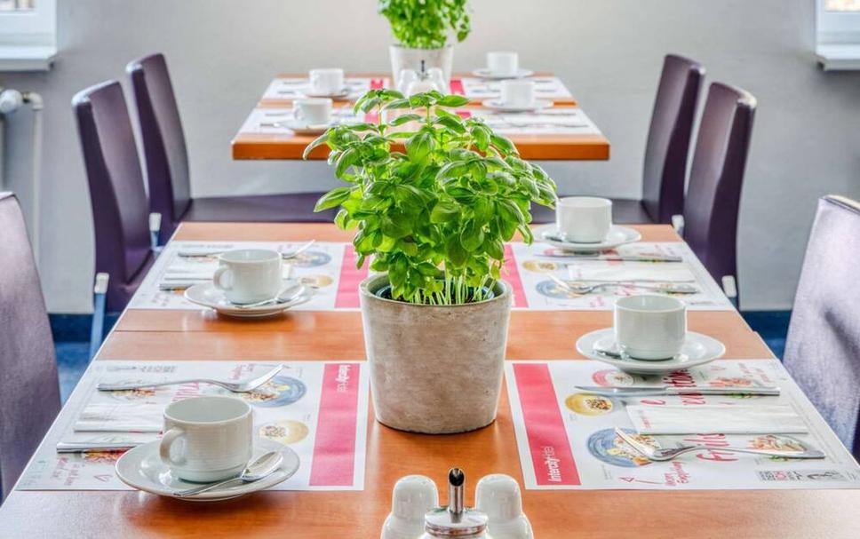 Dining room Photo