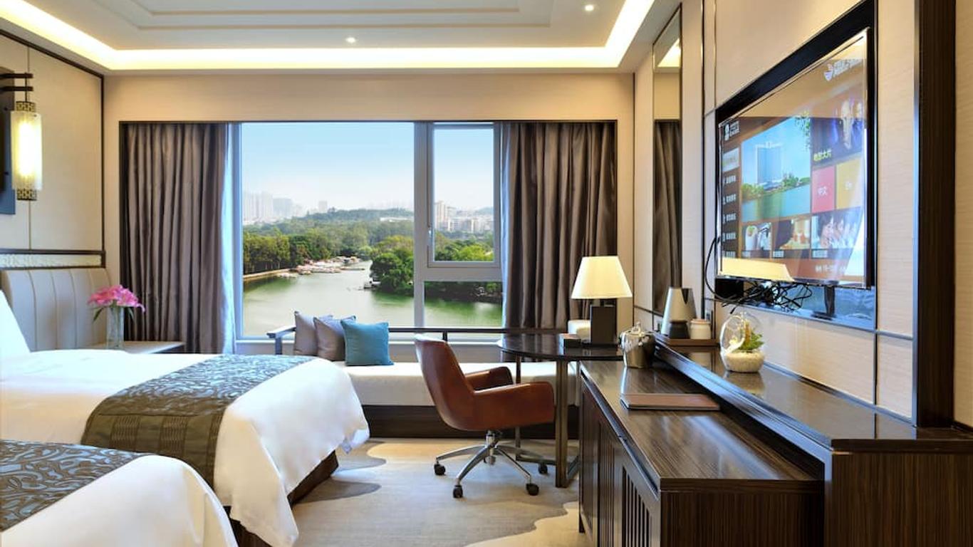 Fuzhou Lakeside Hotel