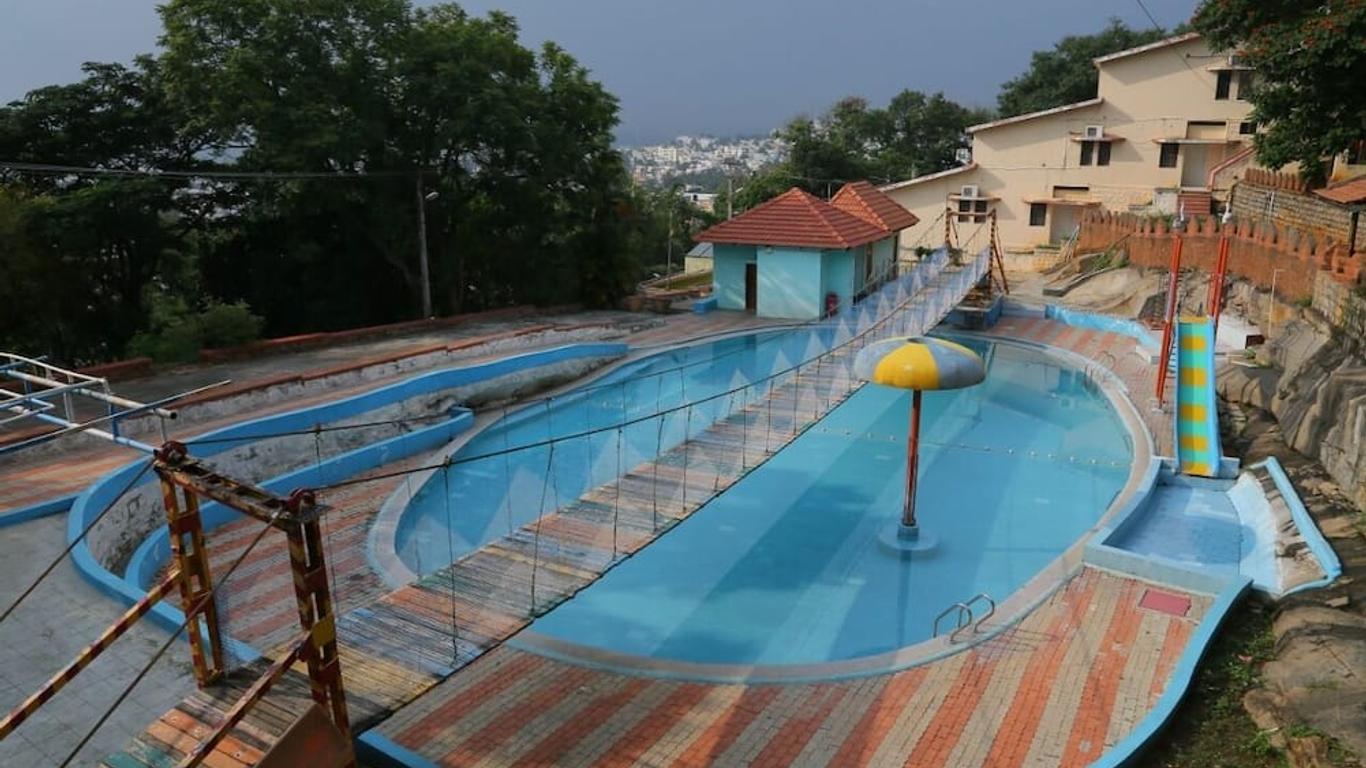 Shakthi Hill Resort