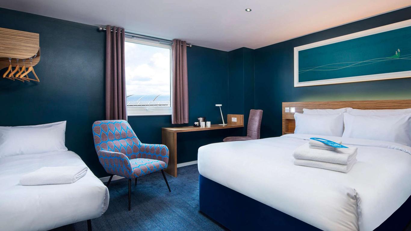 Travelodge Edinburgh Central Waterloo Place Hotel