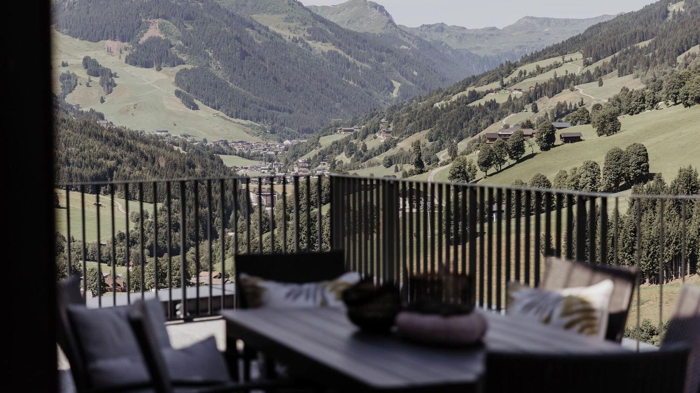 Apartments Landhaus Saalbach