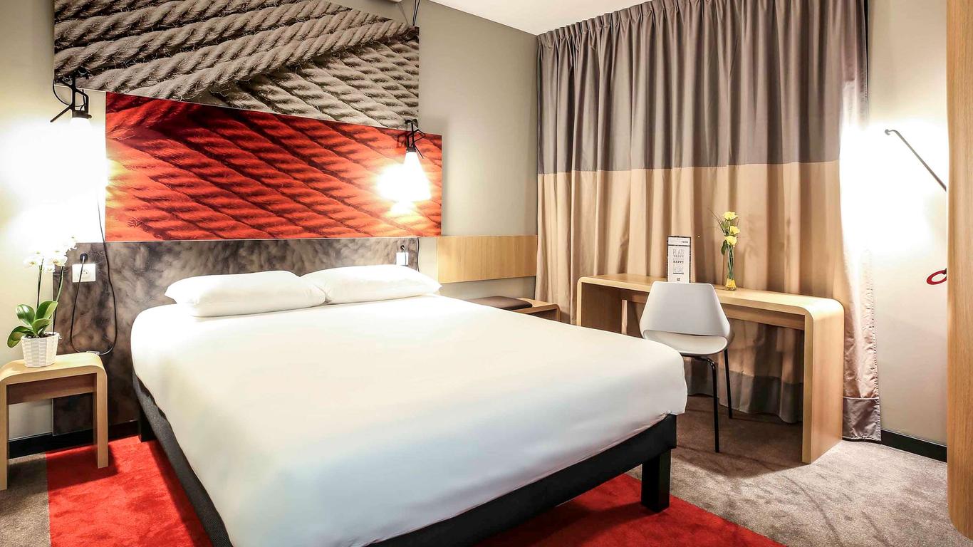 ibis Niort Est Mendes France