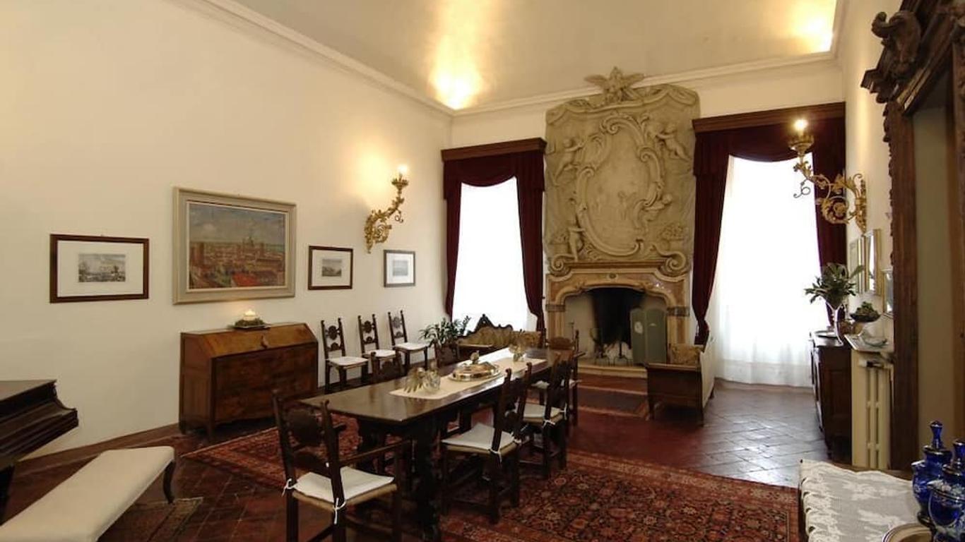 Palazzo Arrivabene B&B