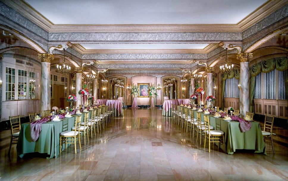 Banquet hall Photo