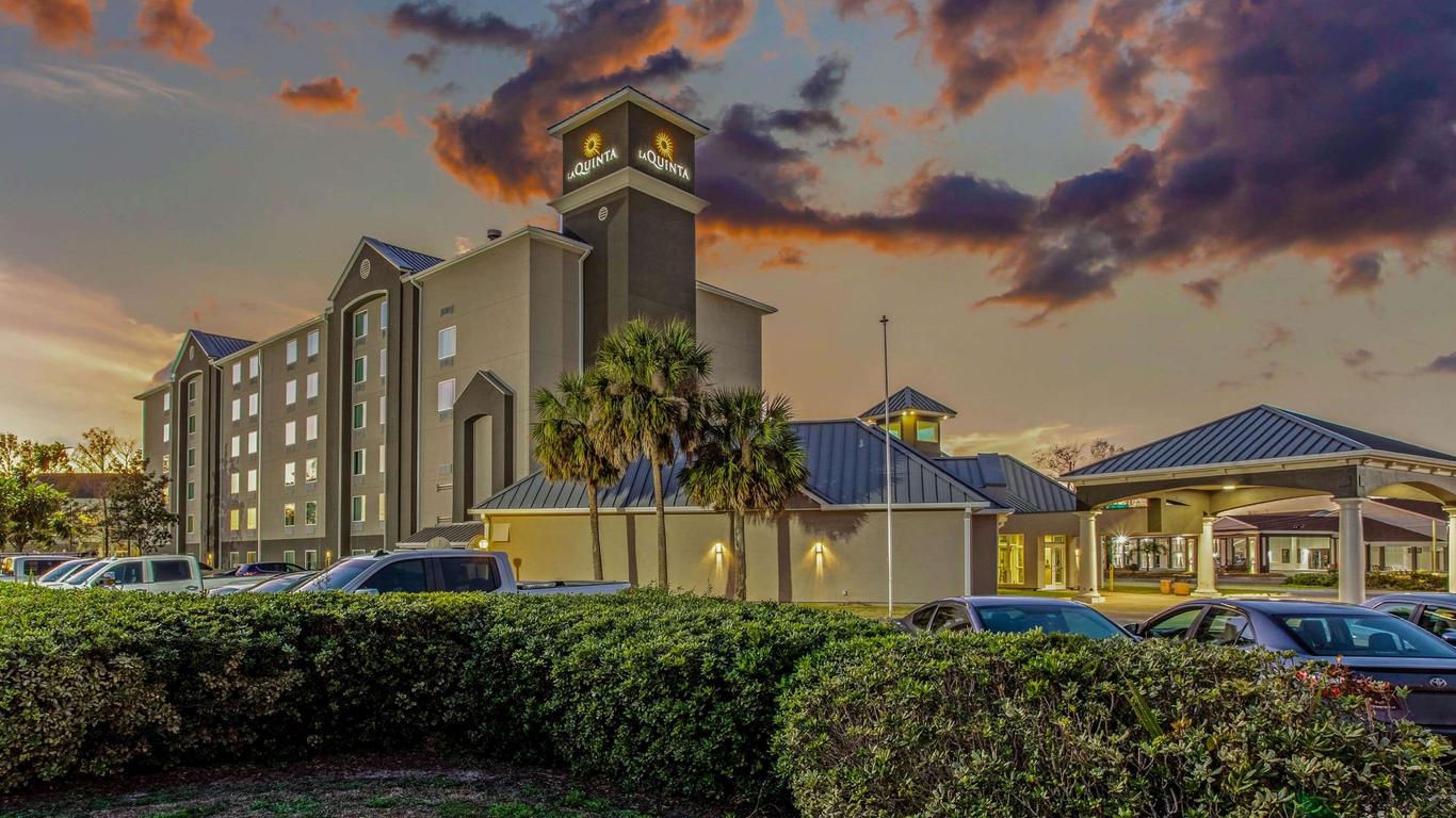 La Quinta Inn & Suites by Wyndham Panama City