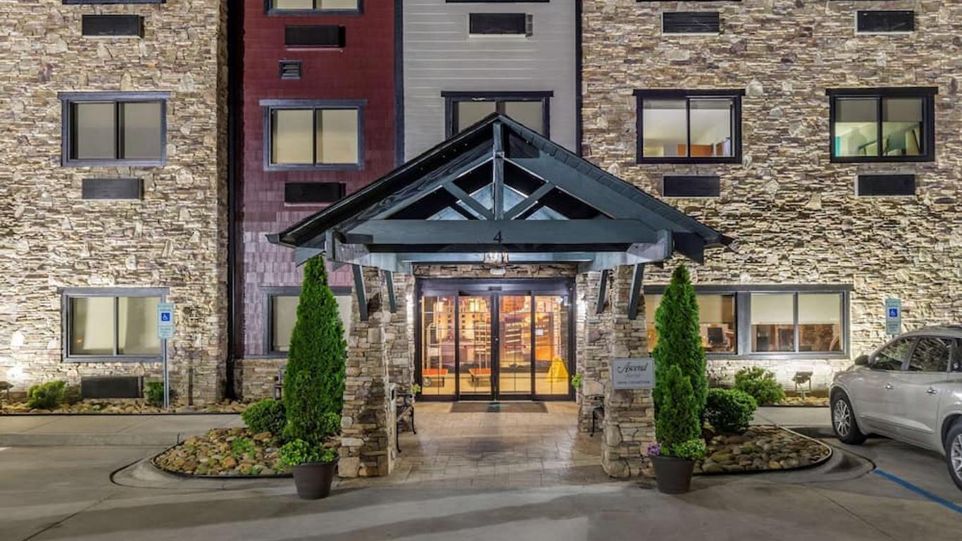 Brookstone Lodge near Biltmore Village Ascend Hotel Collection