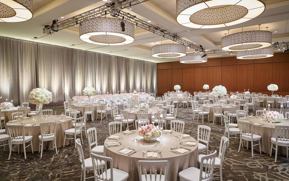 Banquet hall Photo