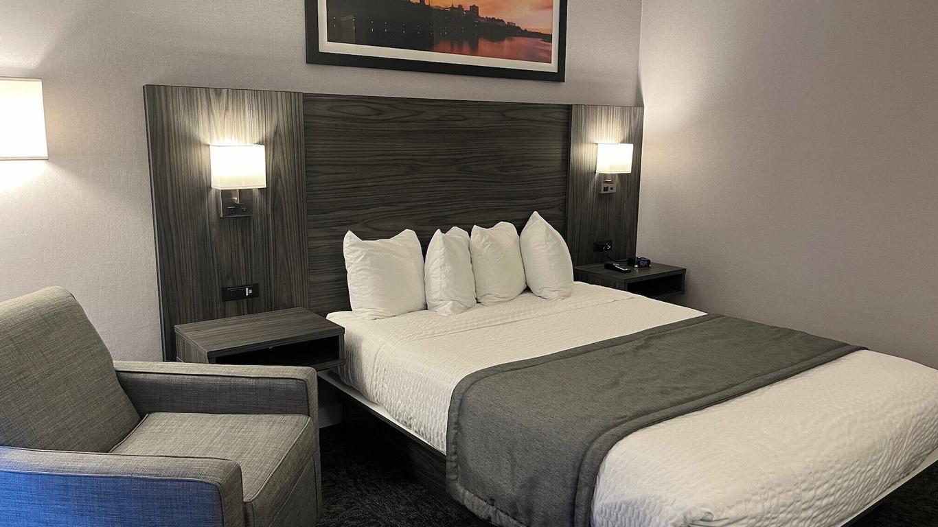 Travelodge by Wyndham Ottawa East