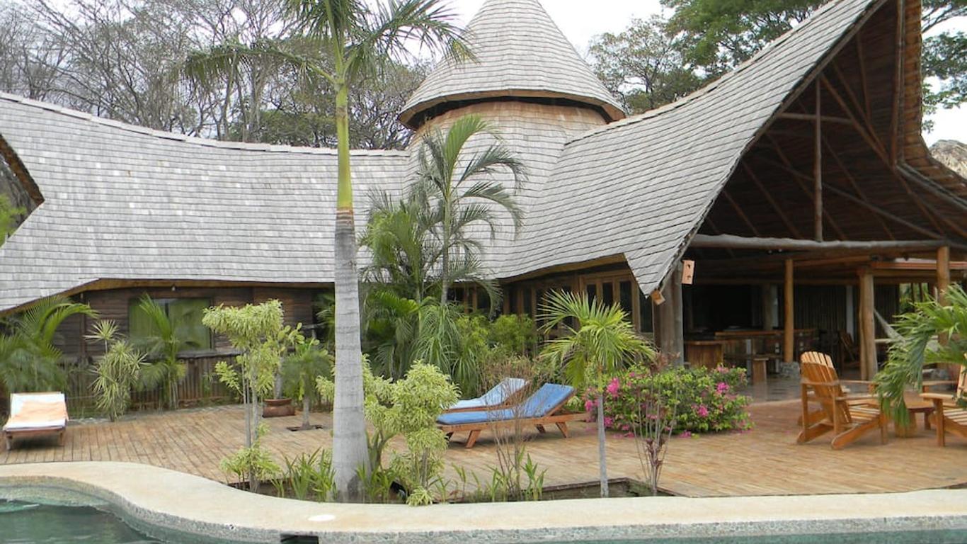 El Sabanero Eco Lodge