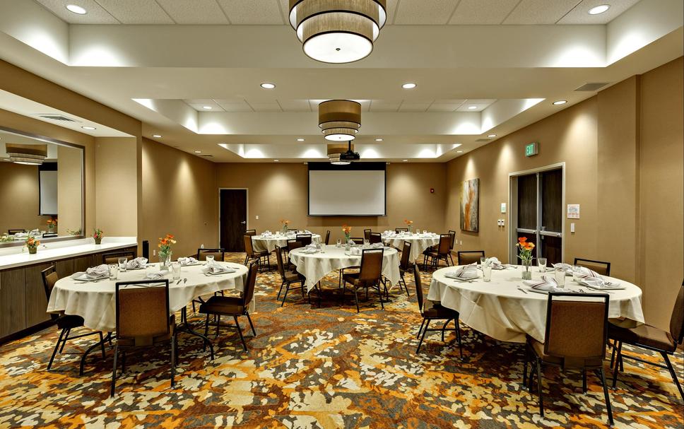 Banquet hall Photo