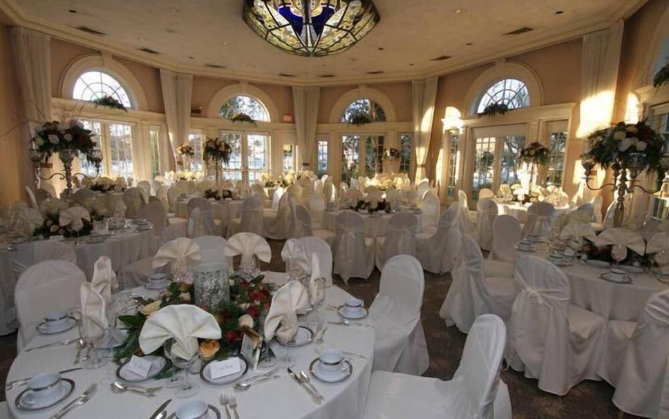 Banquet hall Photo