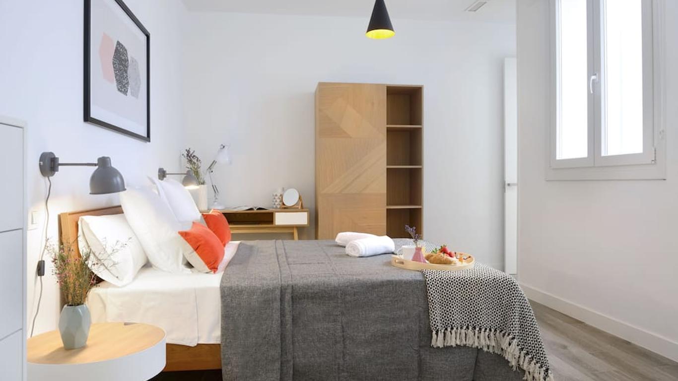 nQn Aparts & Suites Madrid