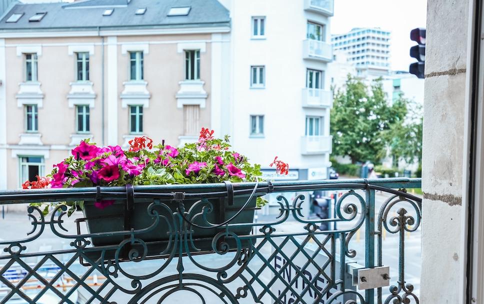 Balcony Photo