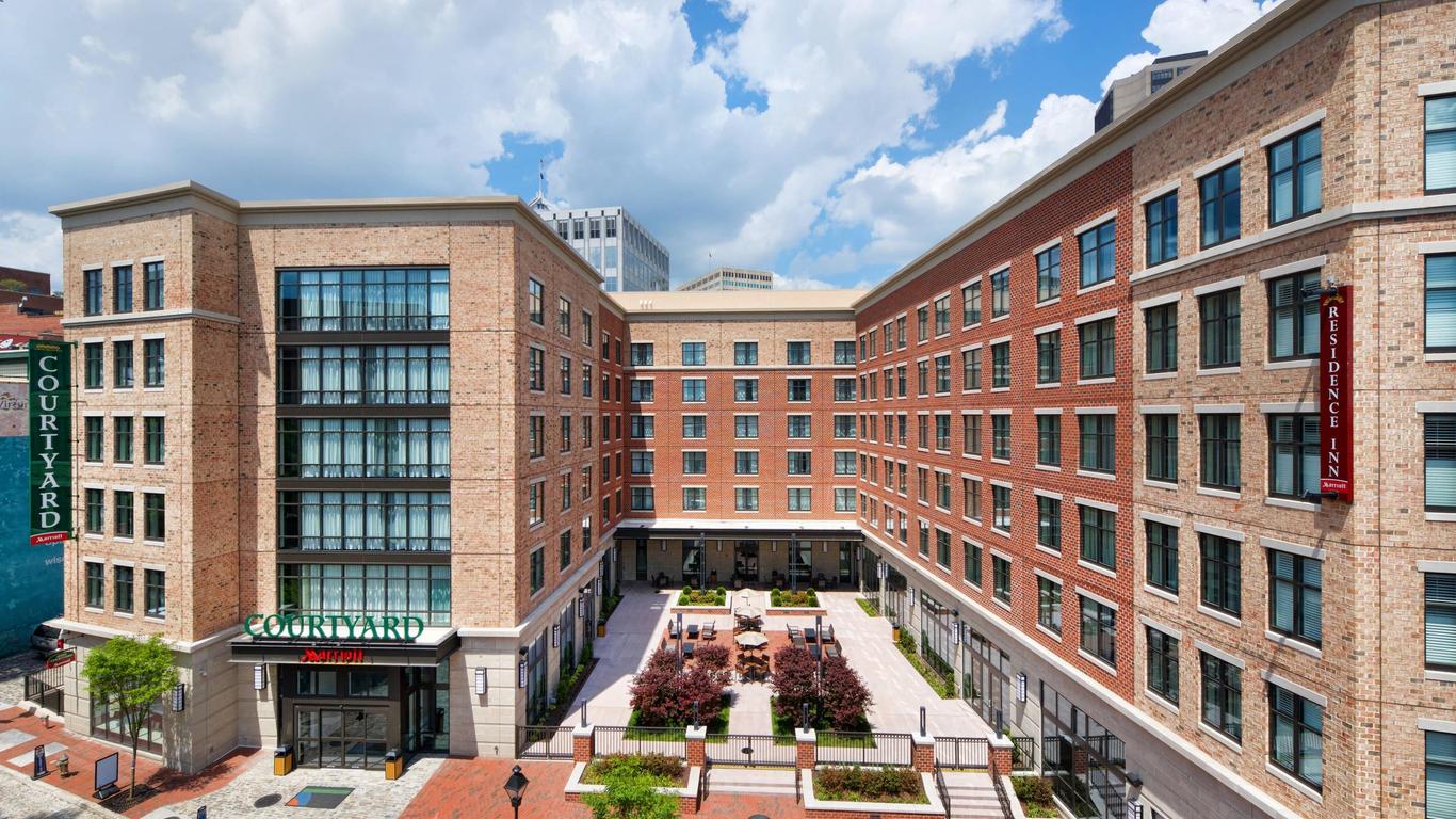 Courtyard by Marriott Richmond Downtown